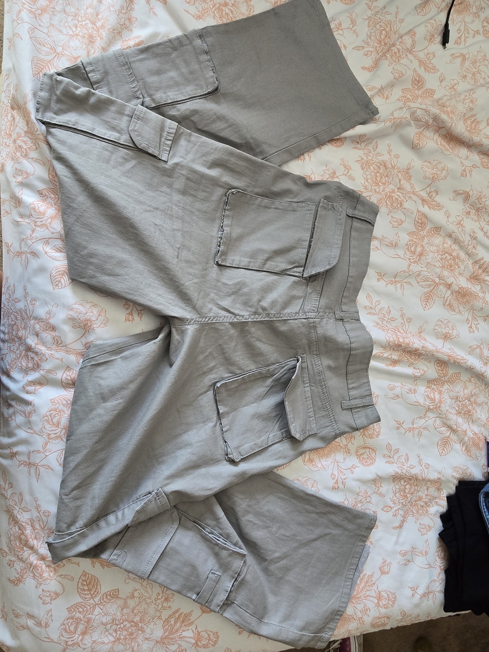 Source Unknown Gray Wide-Leg Cargo Jeans